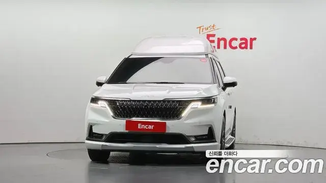 Kia Carnival 2022 — Фото 2/20