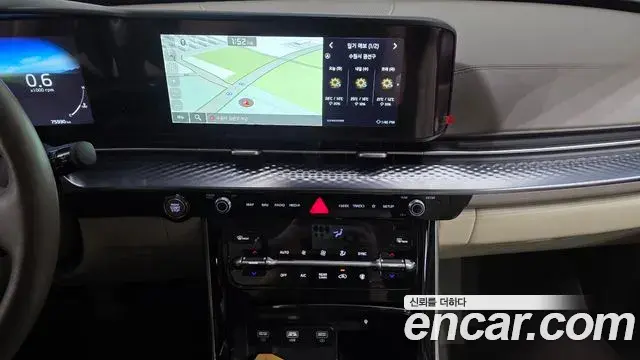 Kia Carnival 2022 — Фото 12/20