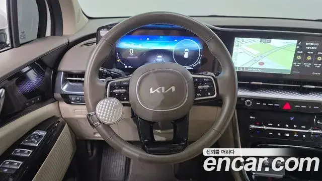 Kia Carnival 2022 — Фото 13/20
