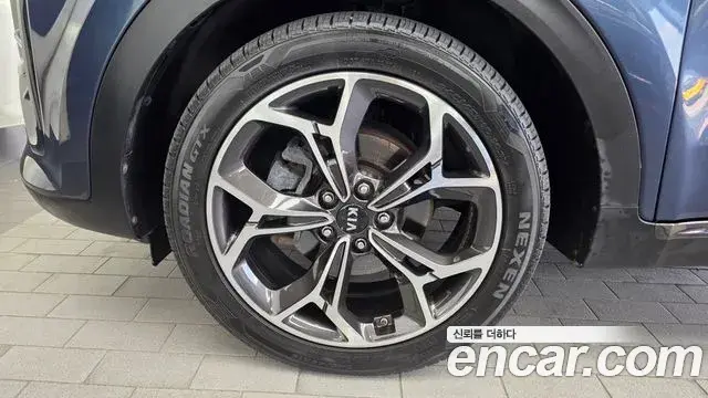 Kia Sportage The Bold 2019 — ფოტო 18/32