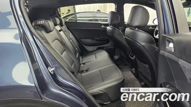 Kia Sportage The Bold 2019 — ფოტო 17/32