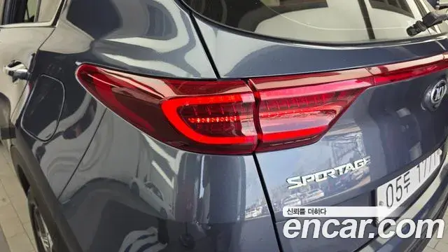 Kia Sportage The Bold 2019 — ფოტო 13/32