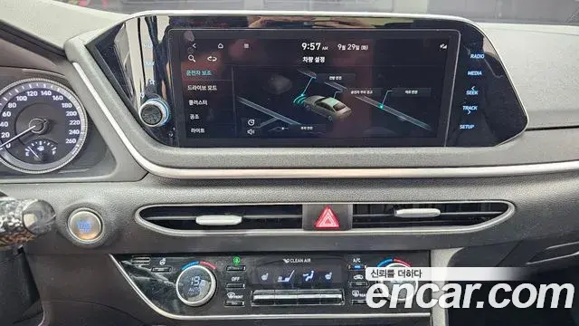 Hyundai Sonata 2021 — Фото 14/20