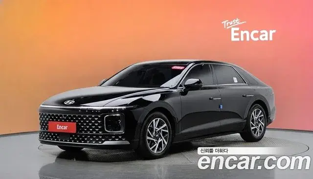 Hyundai Grandeur 2024 — Фото 1/20