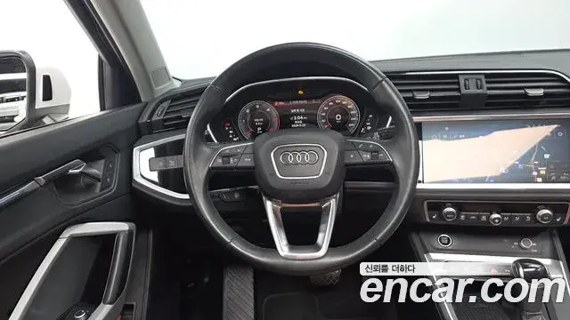 Audi Q3 2023 — Фото 12/20