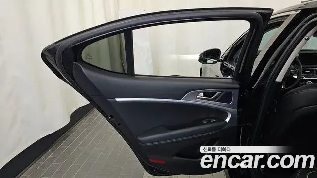 Genesis G70 2021 — Photo 6/39