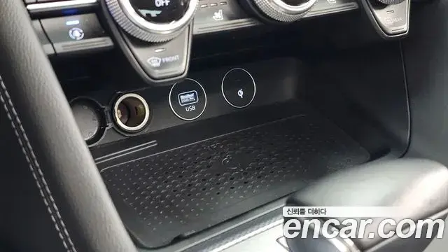 Genesis G70 2021 — Photo 22/39