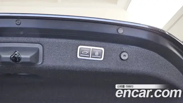 Genesis G70 2021 — Photo 11/39
