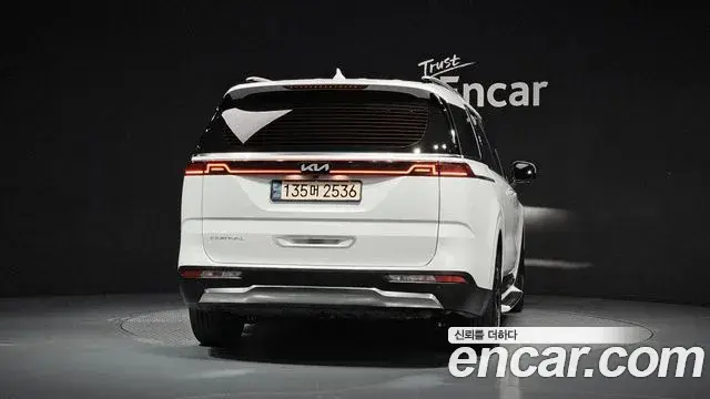 Kia Carnival 2022 — Фото 4/20