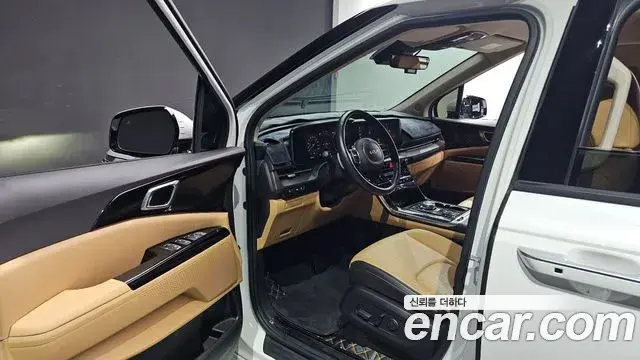 Kia Carnival 2022 — Фото 10/20
