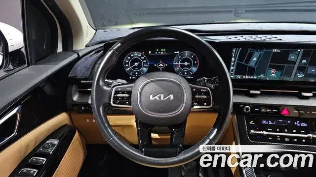 Kia Carnival 2022 — Фото 13/20