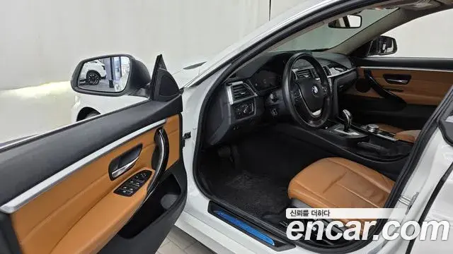 BMW 4 Series 2018 — Фото 10/20