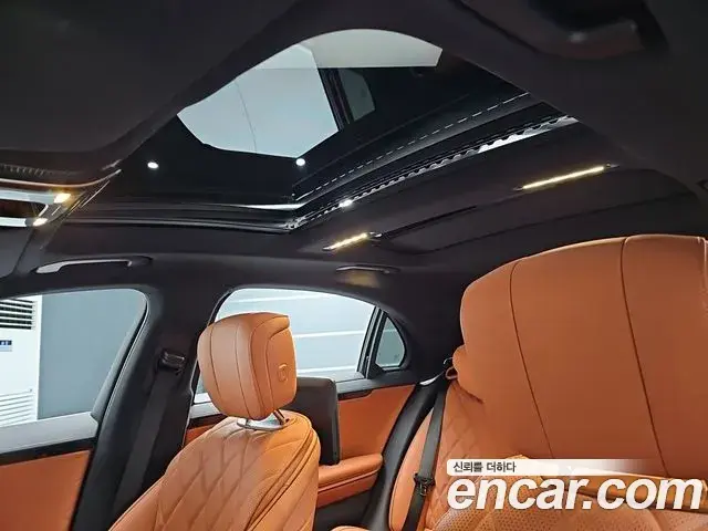 Mercedes-Benz S-Class 2024 — Фото 15/20