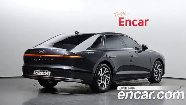 Hyundai Grandeur 2023 — Photo 2/20