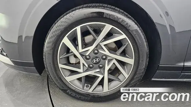 Hyundai Grandeur 2023 — Photo 5/20