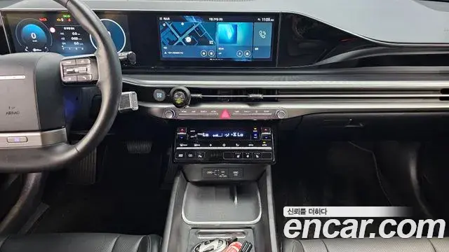 Hyundai Grandeur 2023 — Photo 17/20
