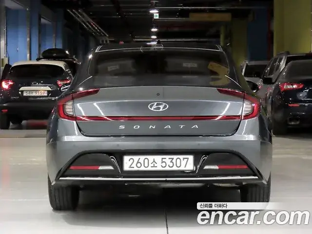 Hyundai Sonata 2022 — Фото 3/20