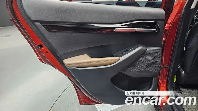 Kia Seltos 2020 — ფოტო 17/30