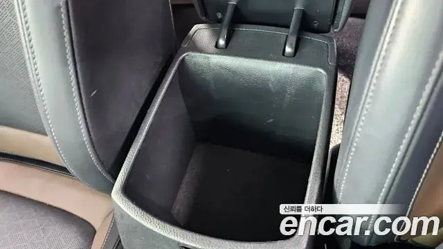 Kia Seltos 2020 — ფოტო 8/30