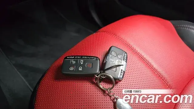Land Rover Range Rover Evoque 2019 — Şəkil 13/35