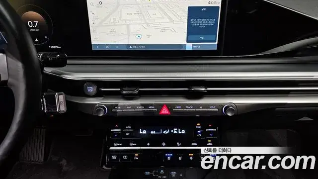 Hyundai Grandeur 2023 — Фото 17/20
