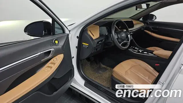 Hyundai Sonata 2019 — Фото 10/20