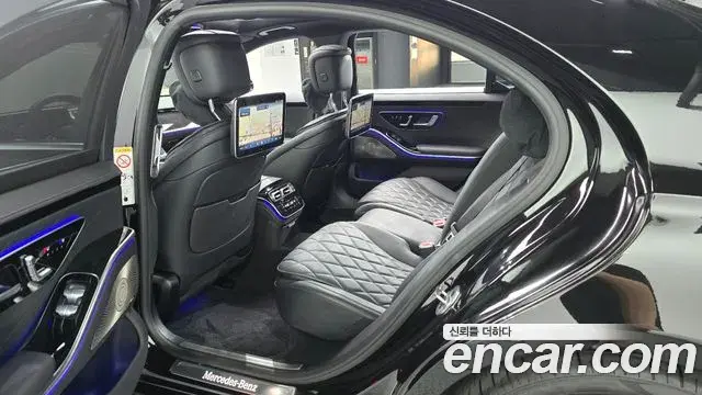 Mercedes-Benz S-Class 2023 — Фото 11/20