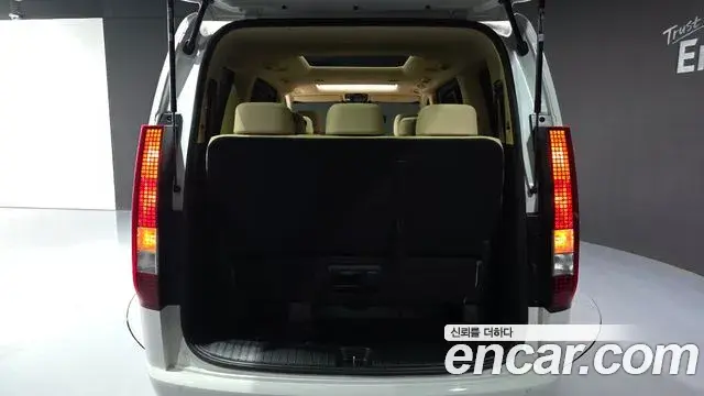 Hyundai Staria 2024 — Фото 18/20