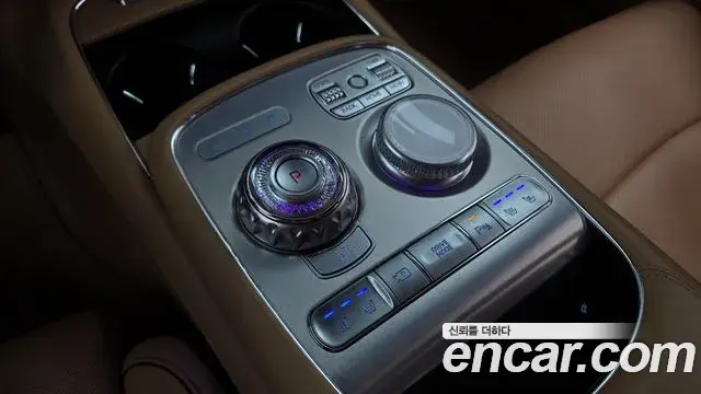 Genesis G90 2023 — Фото 9/20