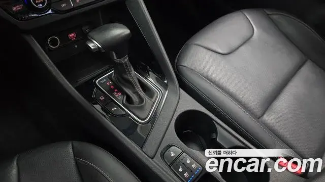 Kia Niro 2019 — Фото 9/20