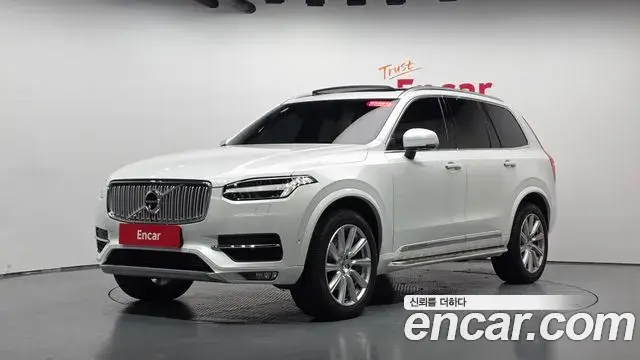 Volvo XC90 2019 — Фото 10/20
