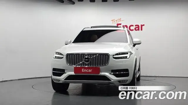 Volvo XC90 2019 — Фото 3/20