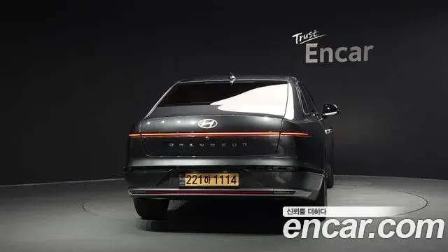 Hyundai Grandeur 2023 — Фото 4/20