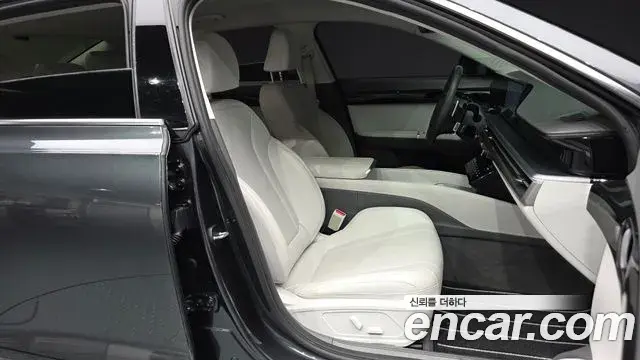 Hyundai Grandeur 2023 — Фото 11/20
