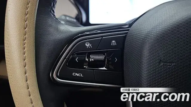 Renault Samsung Grand Koleos 2024 — Photo 22/35