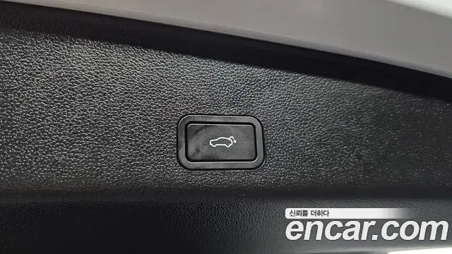 Renault Samsung Grand Koleos 2024 — Photo 23/35
