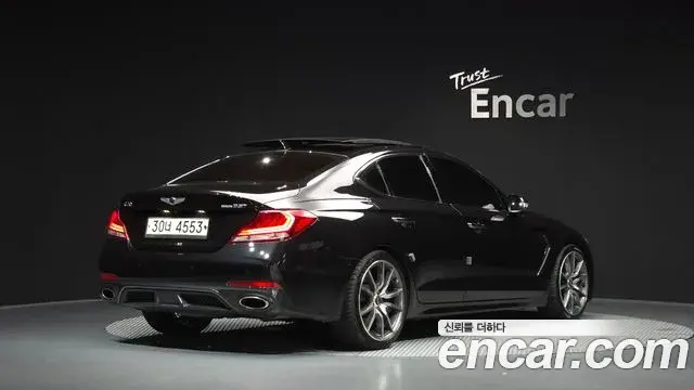 Genesis G70 2018 — Photo 18/20