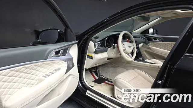 Genesis G70 2018 — Photo 19/20