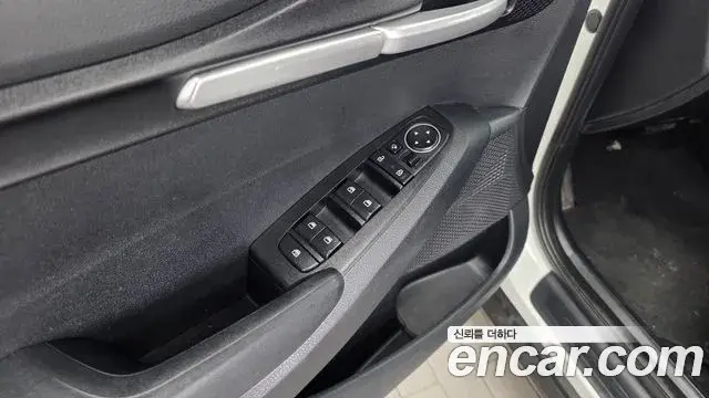Kia Seltos 2021 — ფოტო 13/30