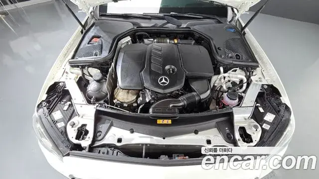 Mercedes-Benz E-Class 2023 — Фото 6/20