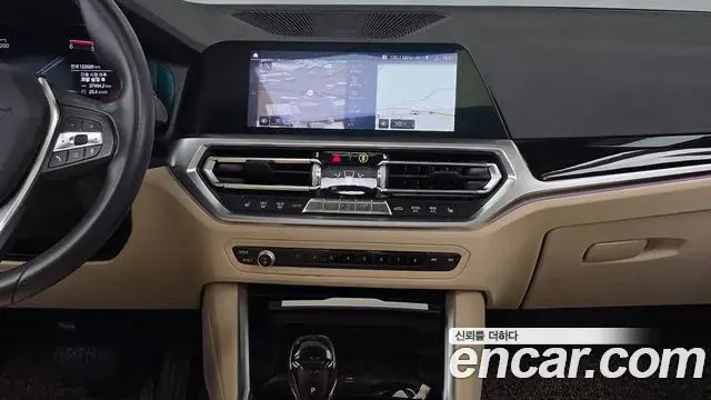 BMW 3 Series 2019 — Фото 14/20