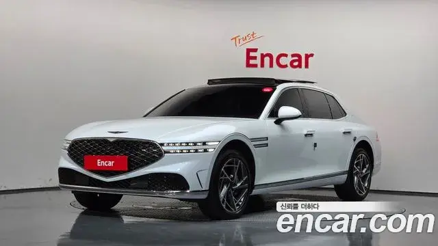 Genesis G90 2025 — Фото 1/20