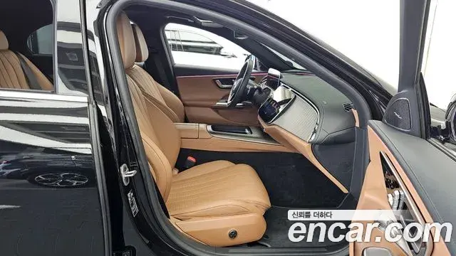 Mercedes-Benz E-Class 2026 — Фото 11/20
