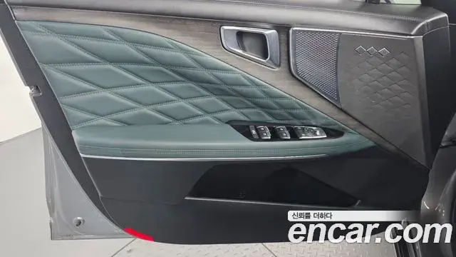 Kia K8 2023 — Şəkil 3/32