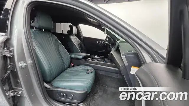 Kia K8 2023 — Şəkil 30/32
