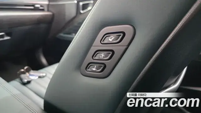 Kia K8 2023 — Şəkil 9/32