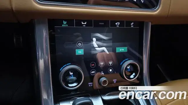 Land Rover Range Rover Sport 2019 — ფოტო 19/36