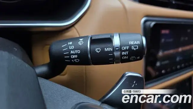 Land Rover Range Rover Sport 2019 — ფოტო 20/36