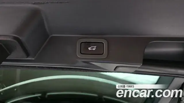 Land Rover Range Rover Sport 2019 — ფოტო 36/36