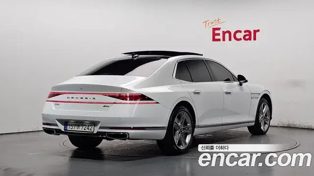 Genesis G90 2022 — Фото 2/20